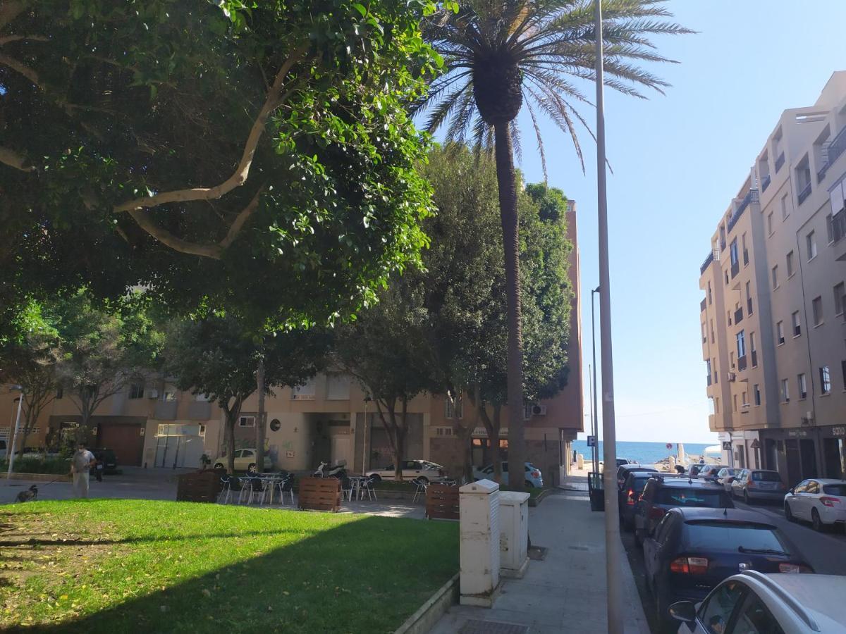 Apartamento Playa San Miguel - Almeria Bagian luar foto